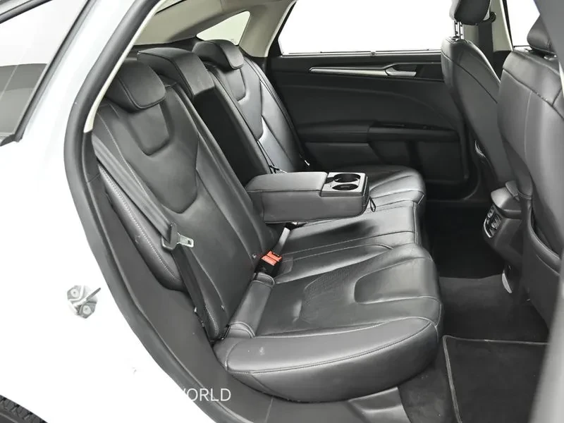 Ford Mondeo 2.0 TDCI - САМО 30% АВАНС, снимка 12 - Автомобили и джипове - 55934390