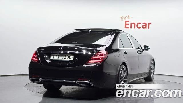 Mercedes-Benz S 350, снимка 2 - Автомобили и джипове - 55970872