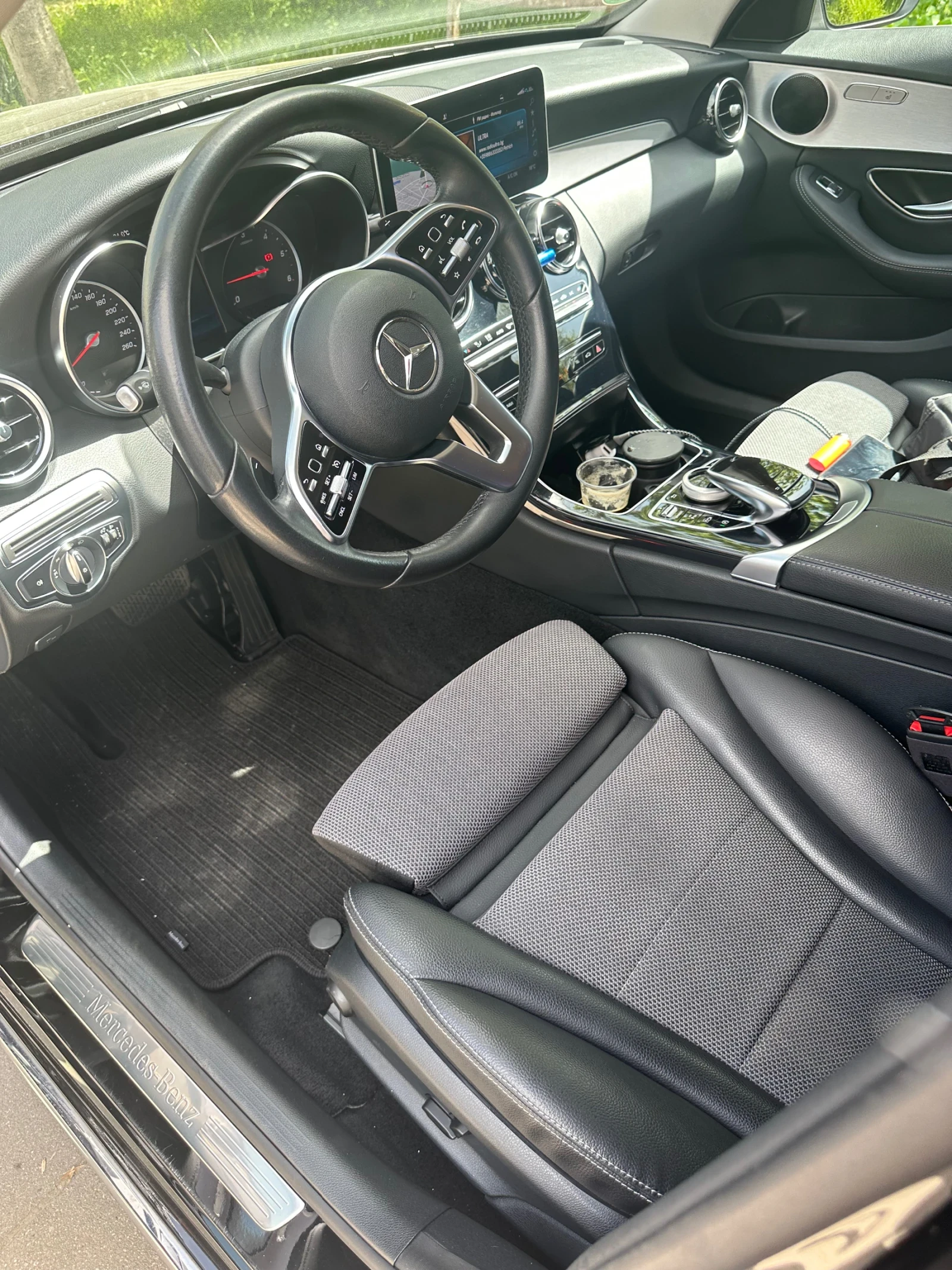 Mercedes-Benz C 220  - изображение 9