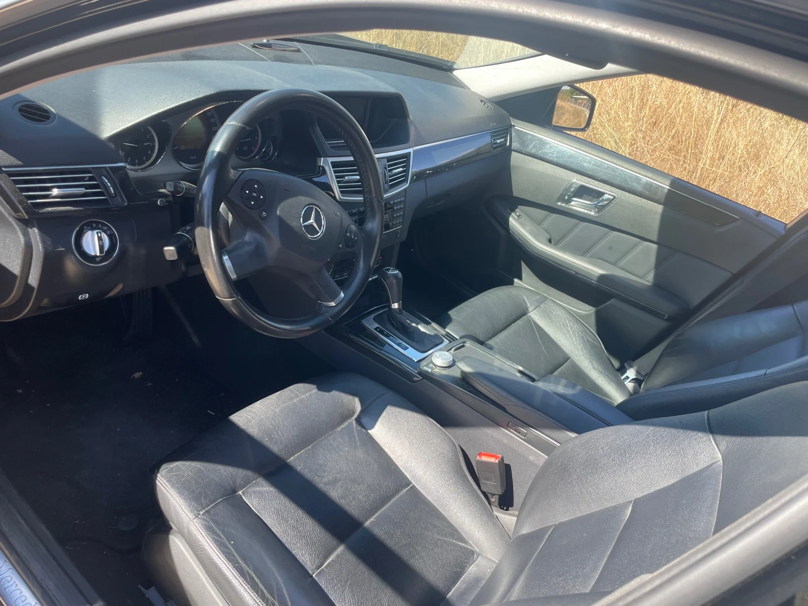 Mercedes-Benz E 220  - изображение 5