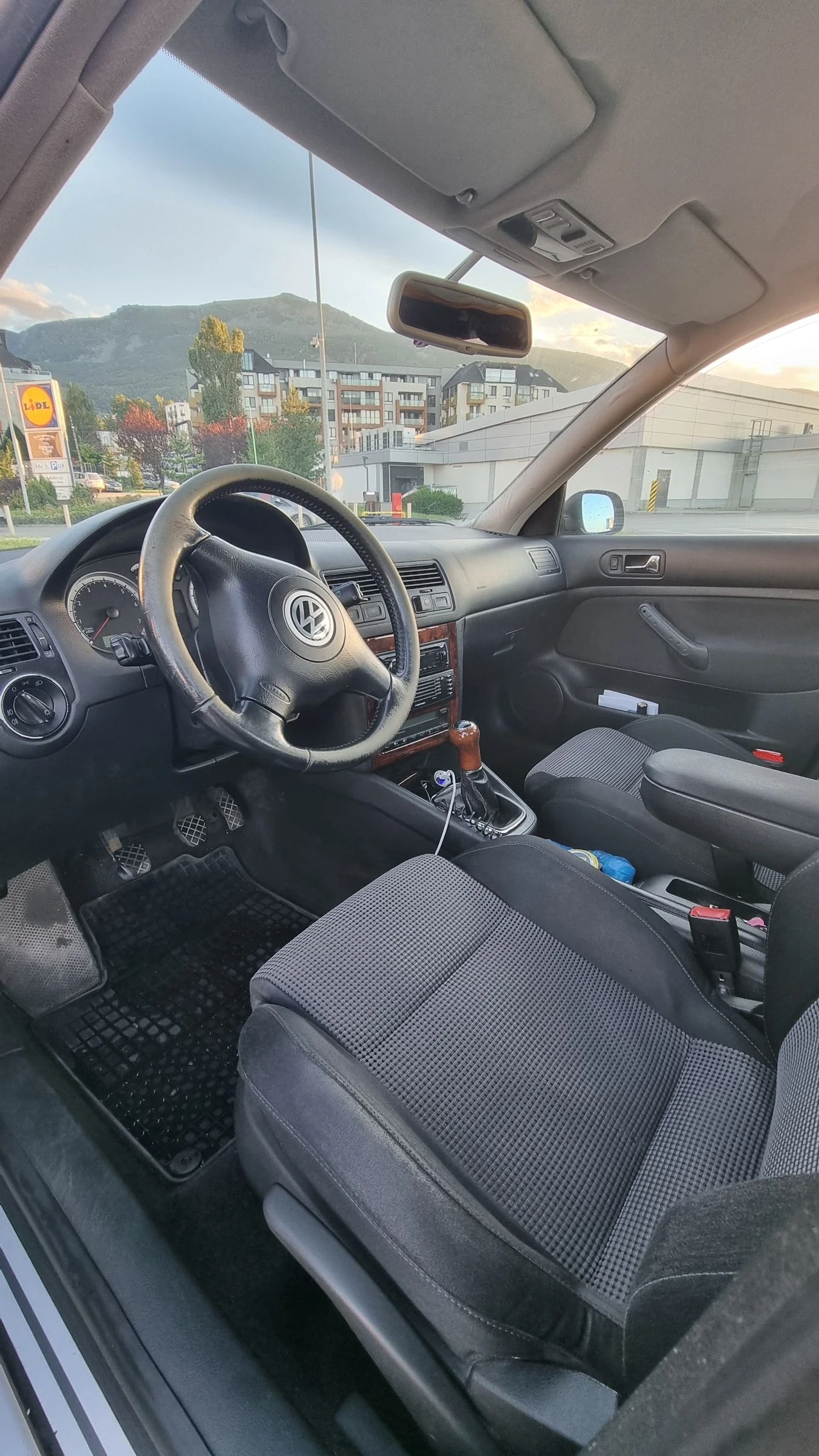 VW Bora 1.8Т - изображение 10