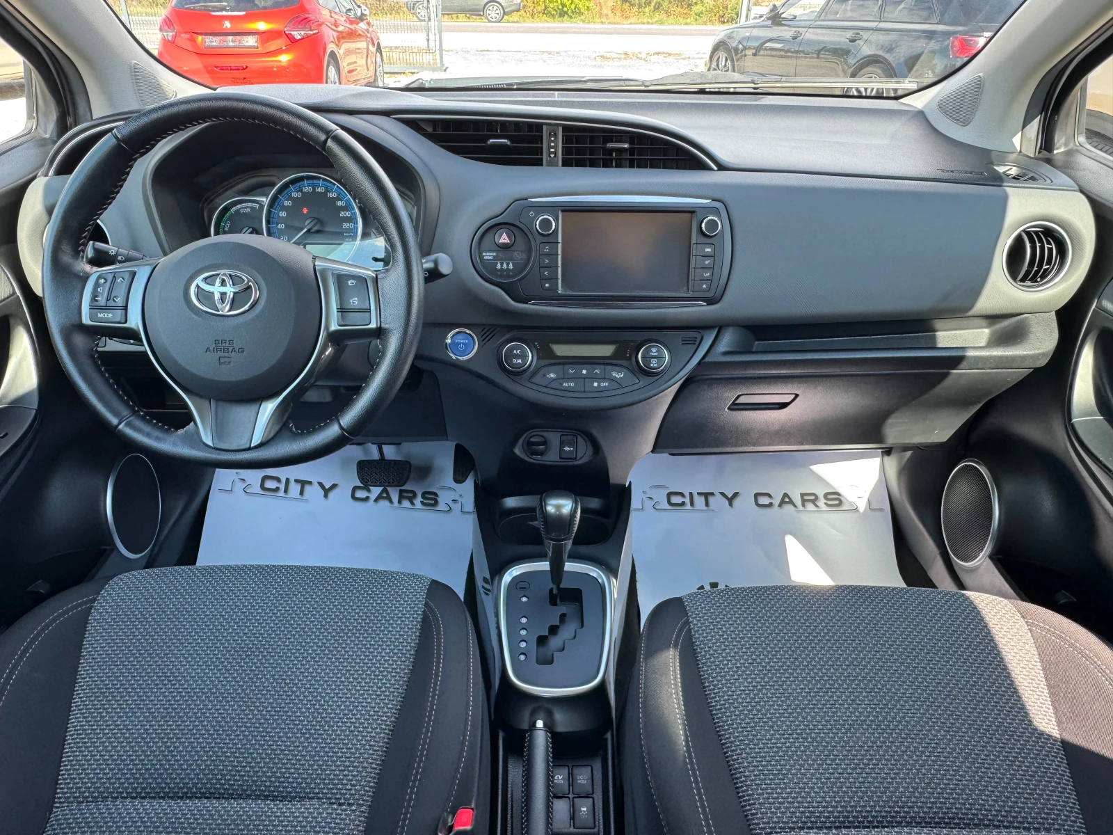 Toyota Yaris 1.5i-HIBRID-AVTOMAT- - изображение 8