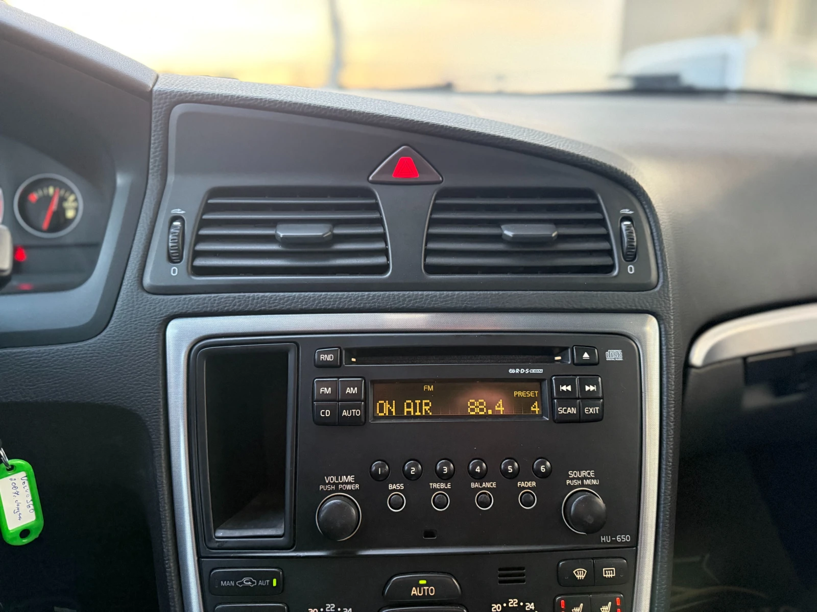 Volvo S60 2.4i 140�.�. ����/������� | Mobile.bg � ����������� 13