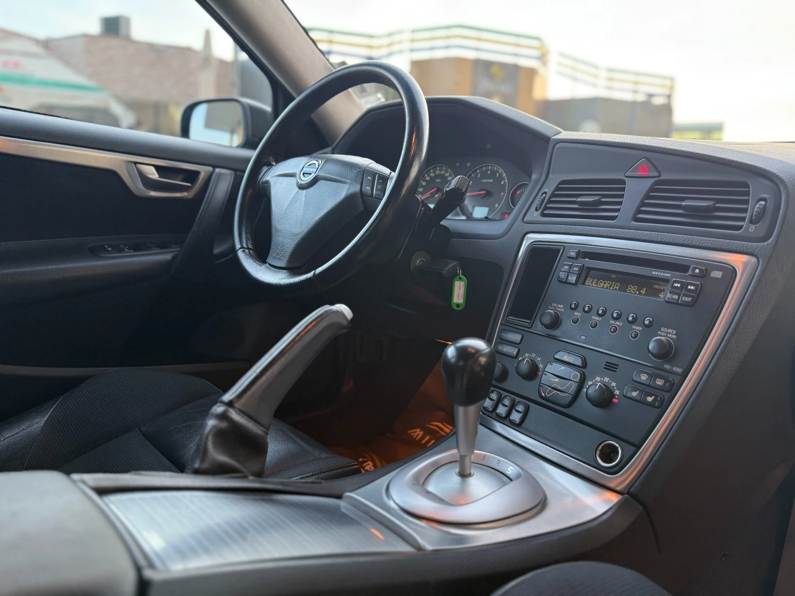 Volvo S60 2.4i 140�.�. ����/������� | Mobile.bg � ����������� 10