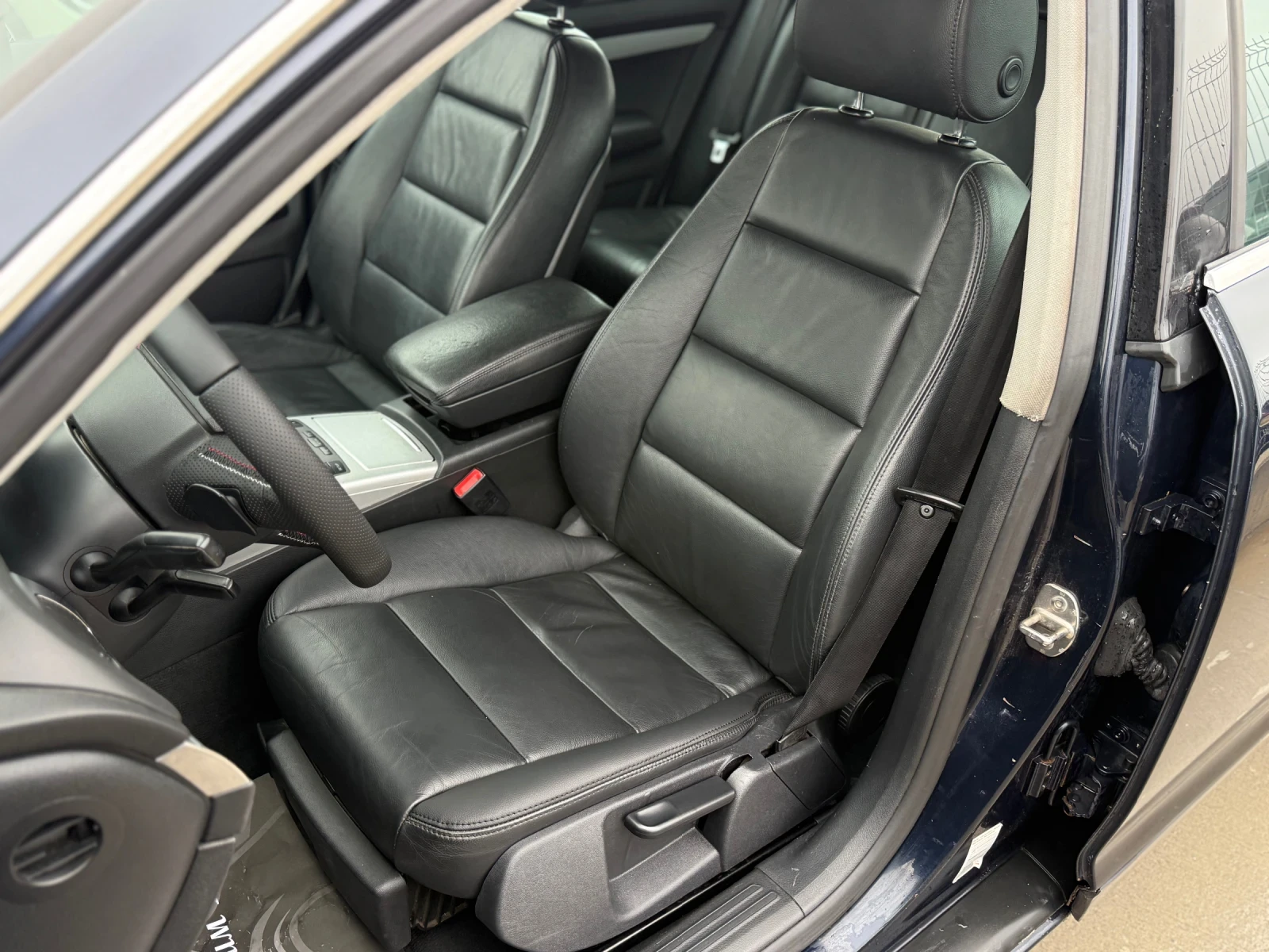 Audi A6 3.0TDI* Автоматик* 4Х4* Топ Състояние*  - изображение 9