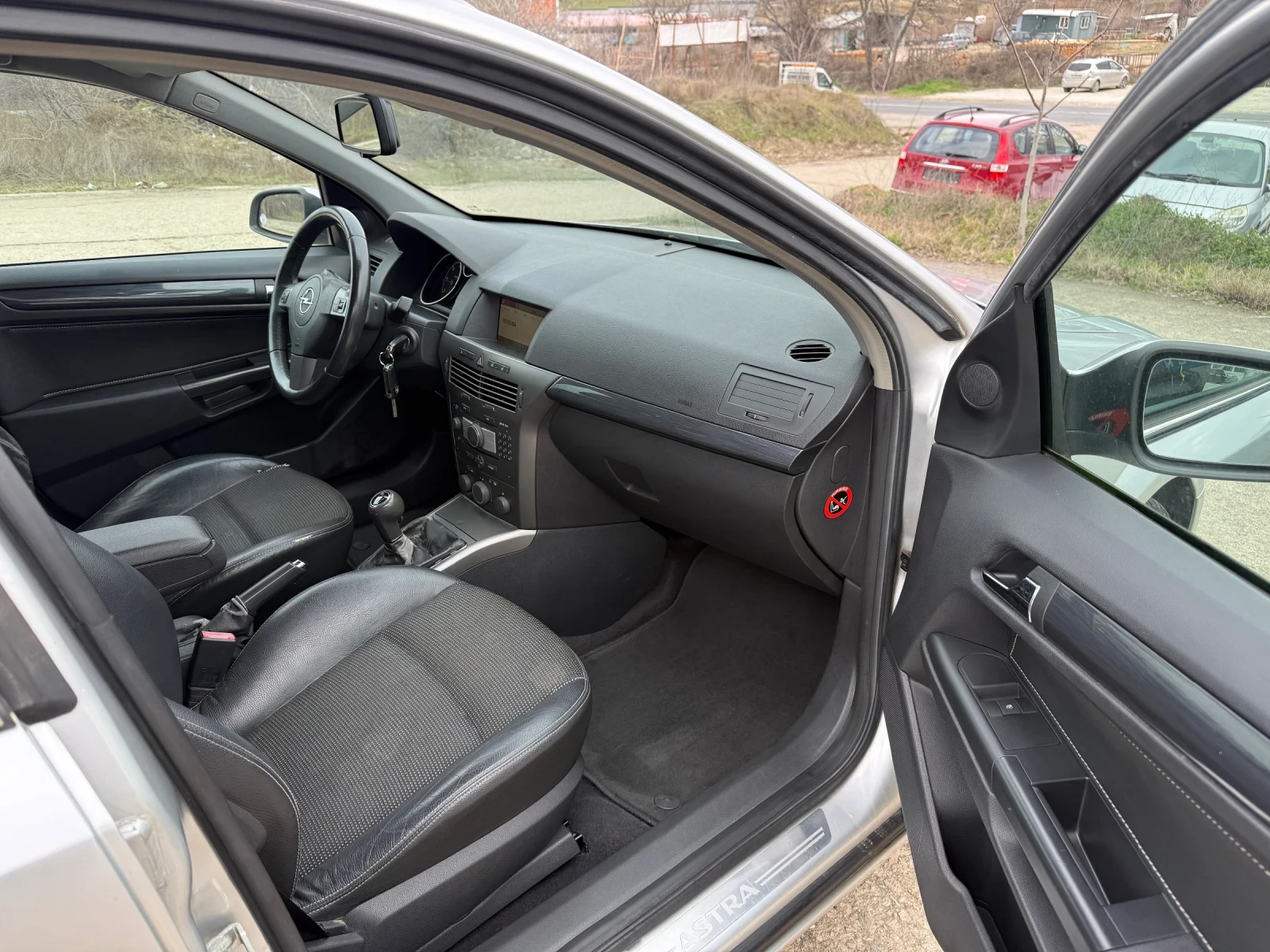 Opel Astra 1.9cdti 150�� 210000�� | Mobile.bg � ����������� 8