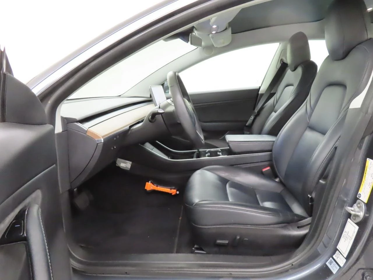 Tesla Model 3  4�4 ���������� �������� | Mobile.bg � ����������� 4