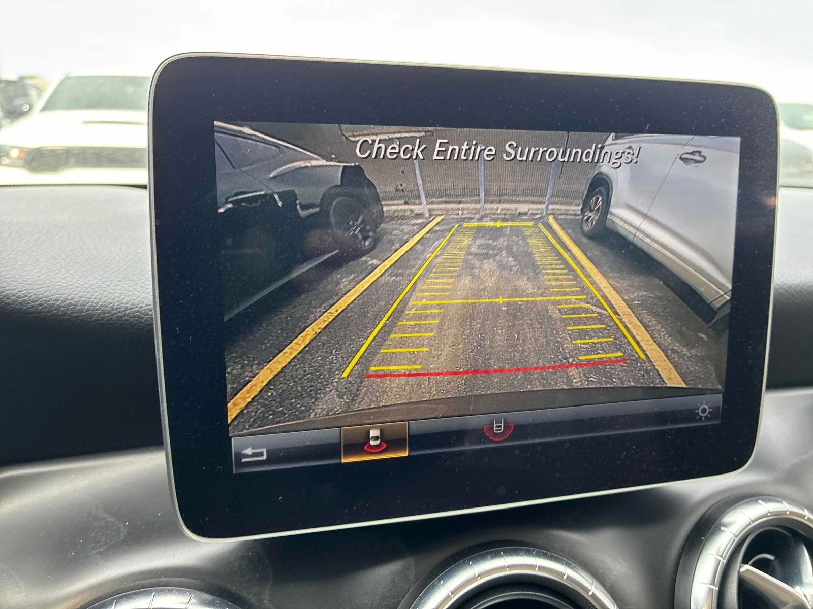 Mercedes-Benz CLA 250 С РЕГИСТРАЦИЯ & АВТО КРЕДИТ, снимка 10 - Автомобили и джипове - 53893905