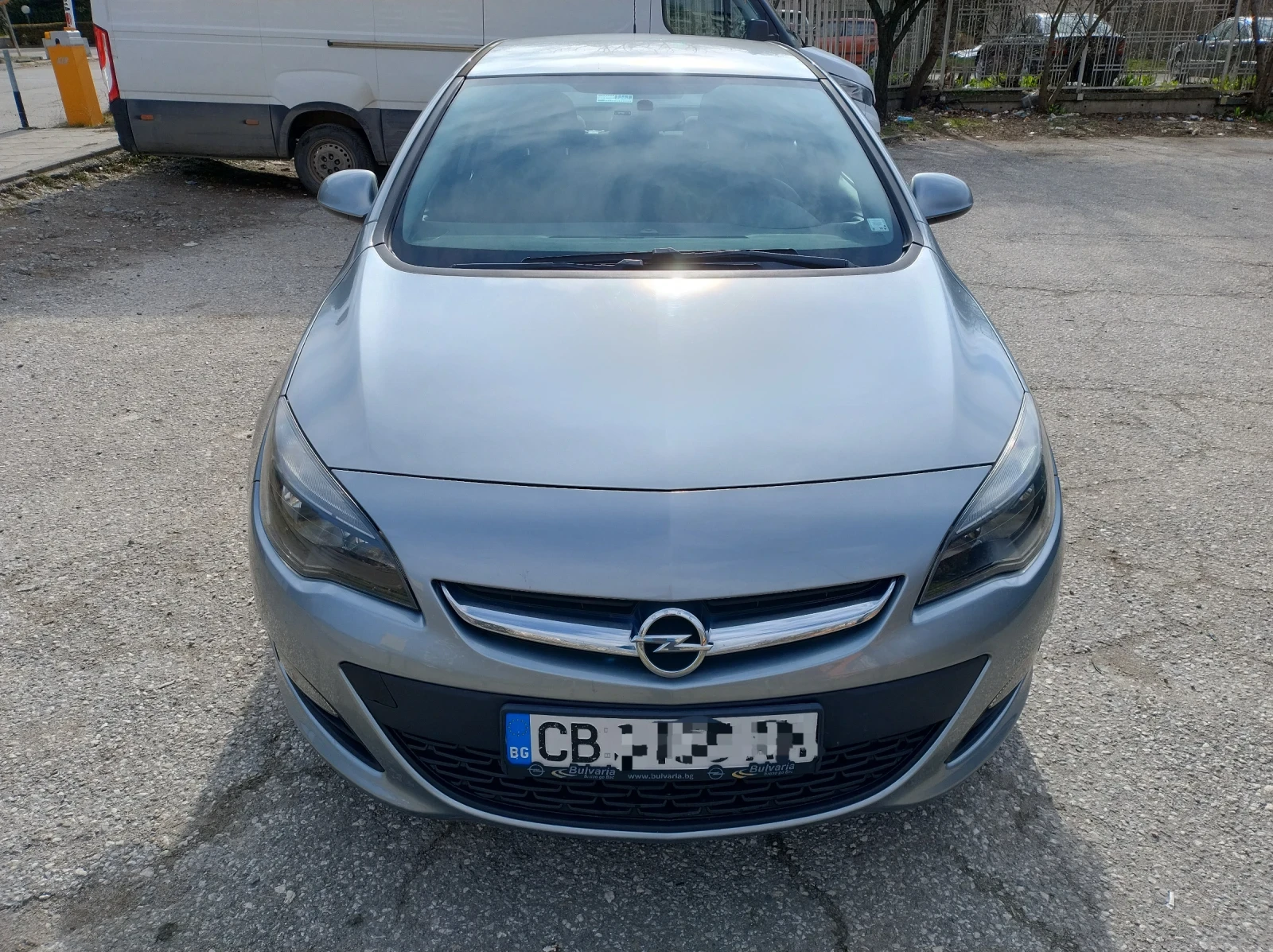 Opel Astra J 1.6 LPG / BG, снимка 6 - Автомобили и джипове - 53902959