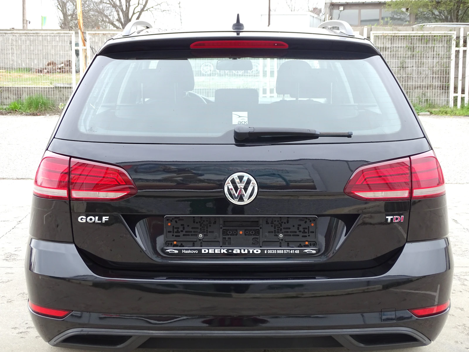 VW Golf 7.5_1.6TDI_116 Коня_EURO 6b_* , снимка 6 - Автомобили и джипове - 54172160