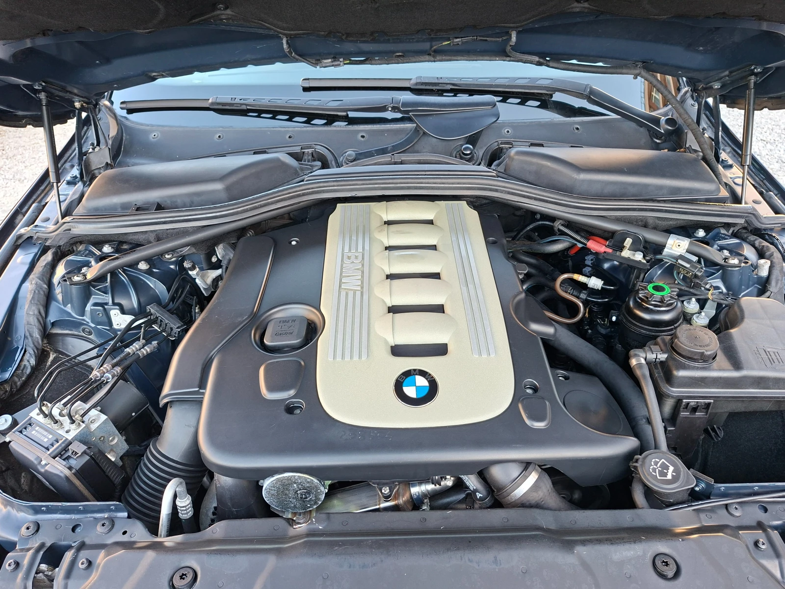 BMW 530 3.0D.235ks.SAT, снимка 17 - Автомобили и джипове - 54341912