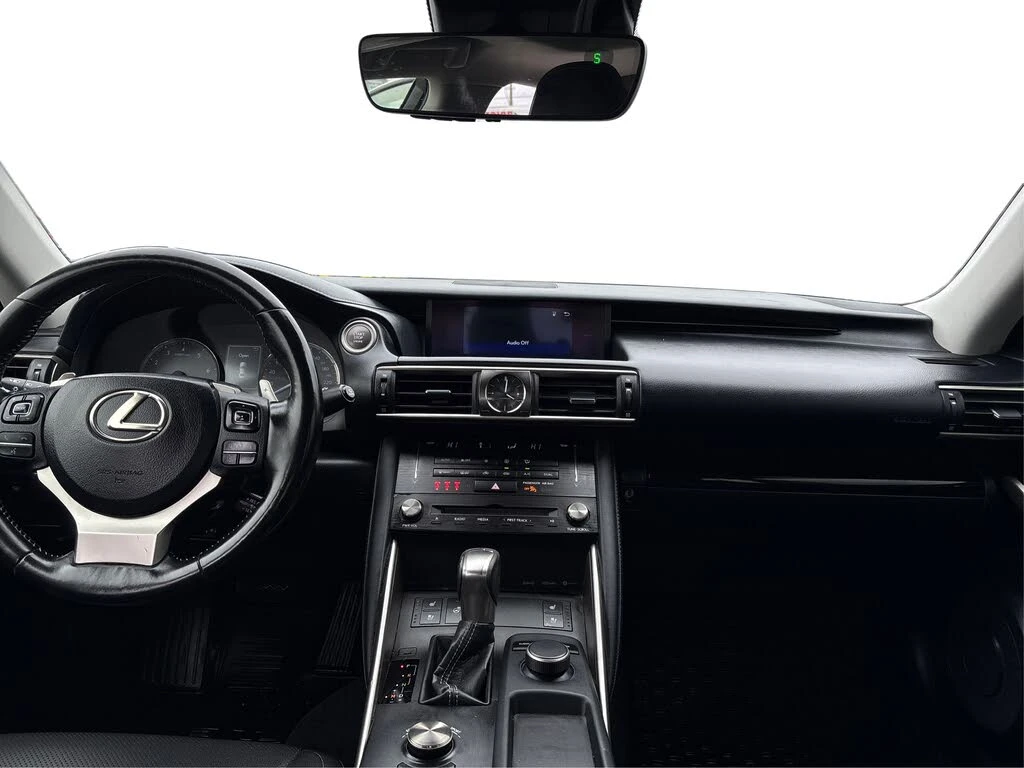 Lexus IS 300 AWD* ОБДУХВАНЕ* ПОДГРЕВ* ПАНО* КАМЕРА, снимка 10 - Автомобили и джипове - 54372471