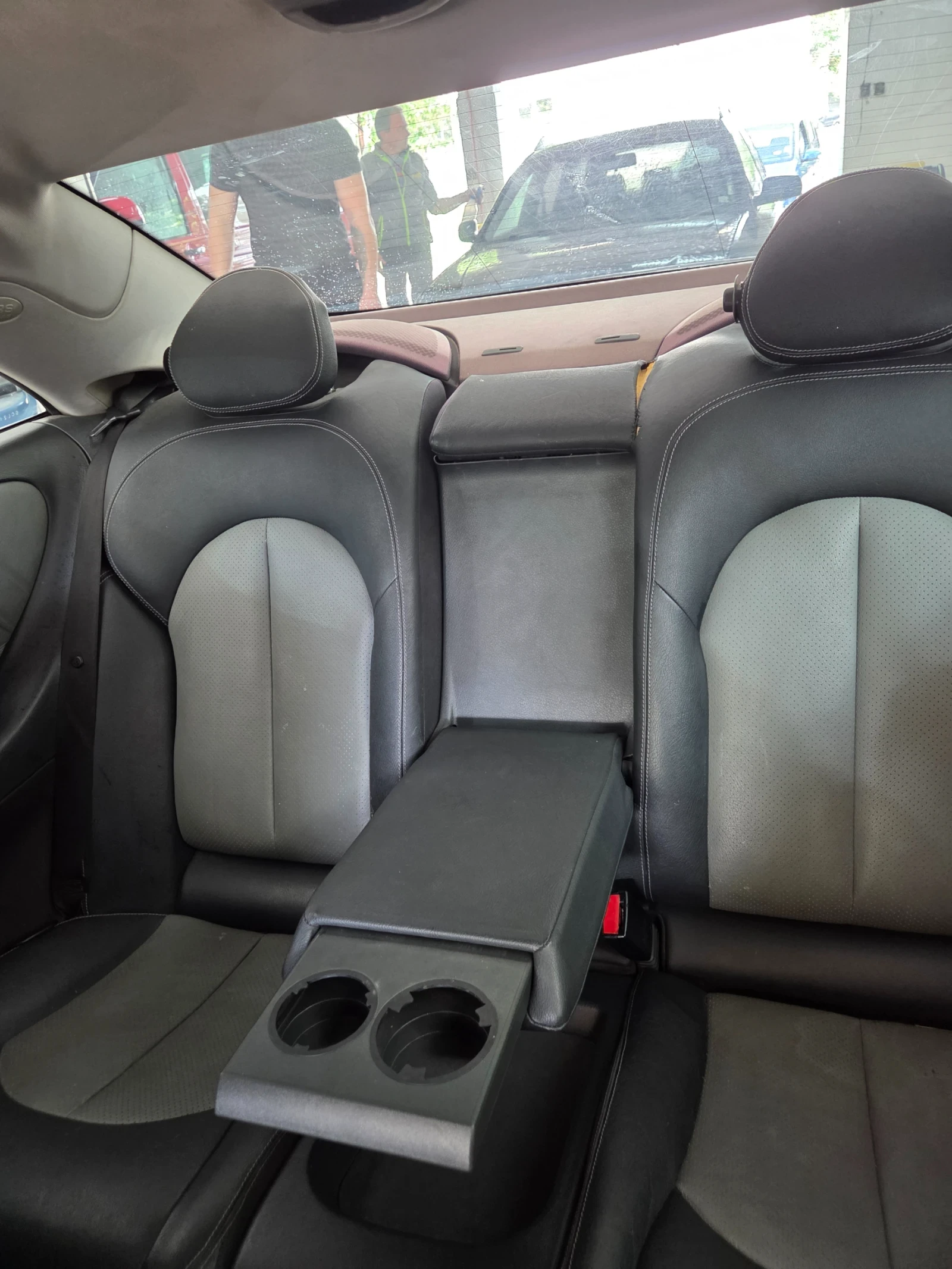 Mercedes-Benz CLK, снимка 3 - Автомобили и джипове - 54656145