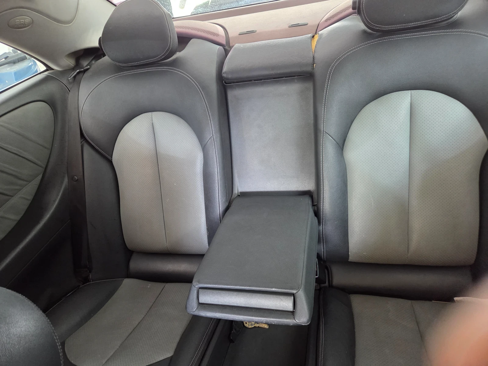 Mercedes-Benz CLK, снимка 4 - Автомобили и джипове - 54656145