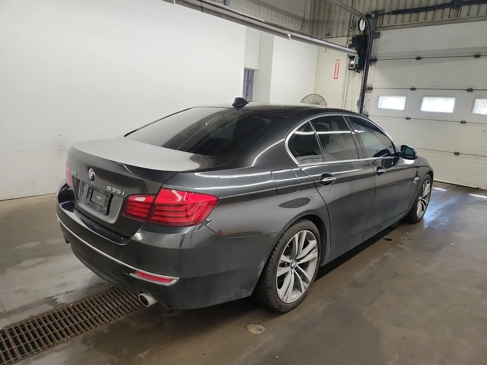 BMW 535 xDrive * Дигитално табло * harma/kardon * , снимка 5 - Автомобили и джипове - 54992436