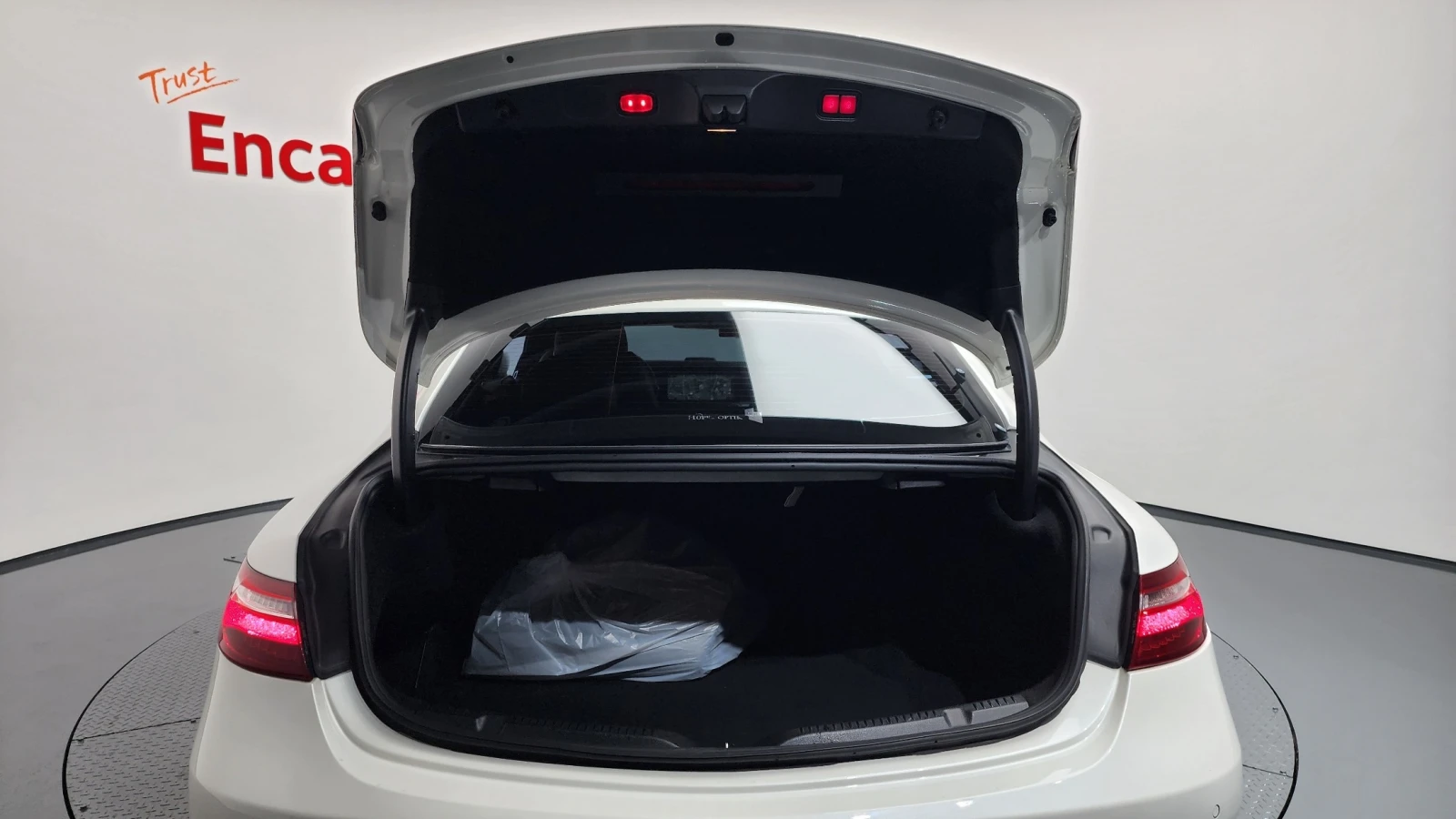 Mercedes-Benz E 450 3.0 4MATIC, FULL, снимка 15 - Автомобили и джипове - 55220919