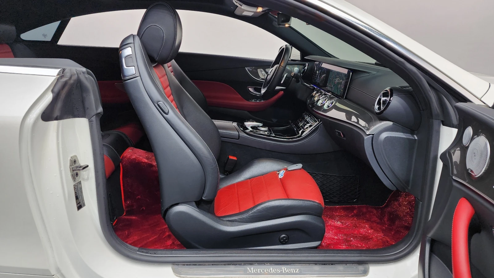 Mercedes-Benz E 450 3.0 4MATIC, FULL, снимка 9 - Автомобили и джипове - 55220919