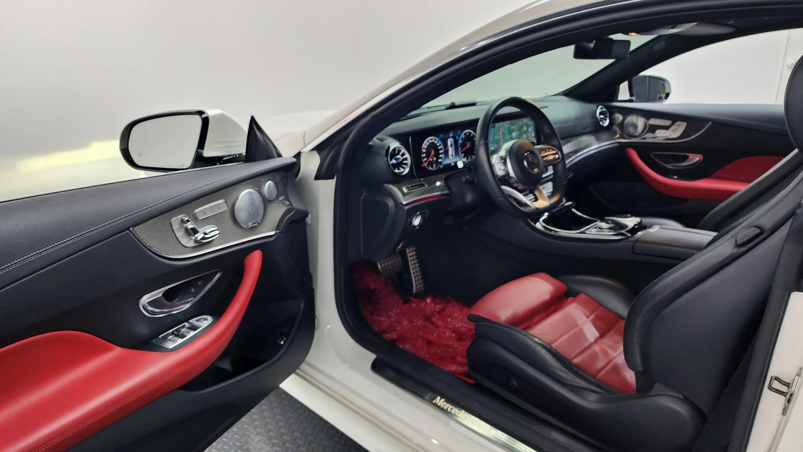 Mercedes-Benz E 450 3.0 4MATIC, FULL, снимка 8 - Автомобили и джипове - 55220919