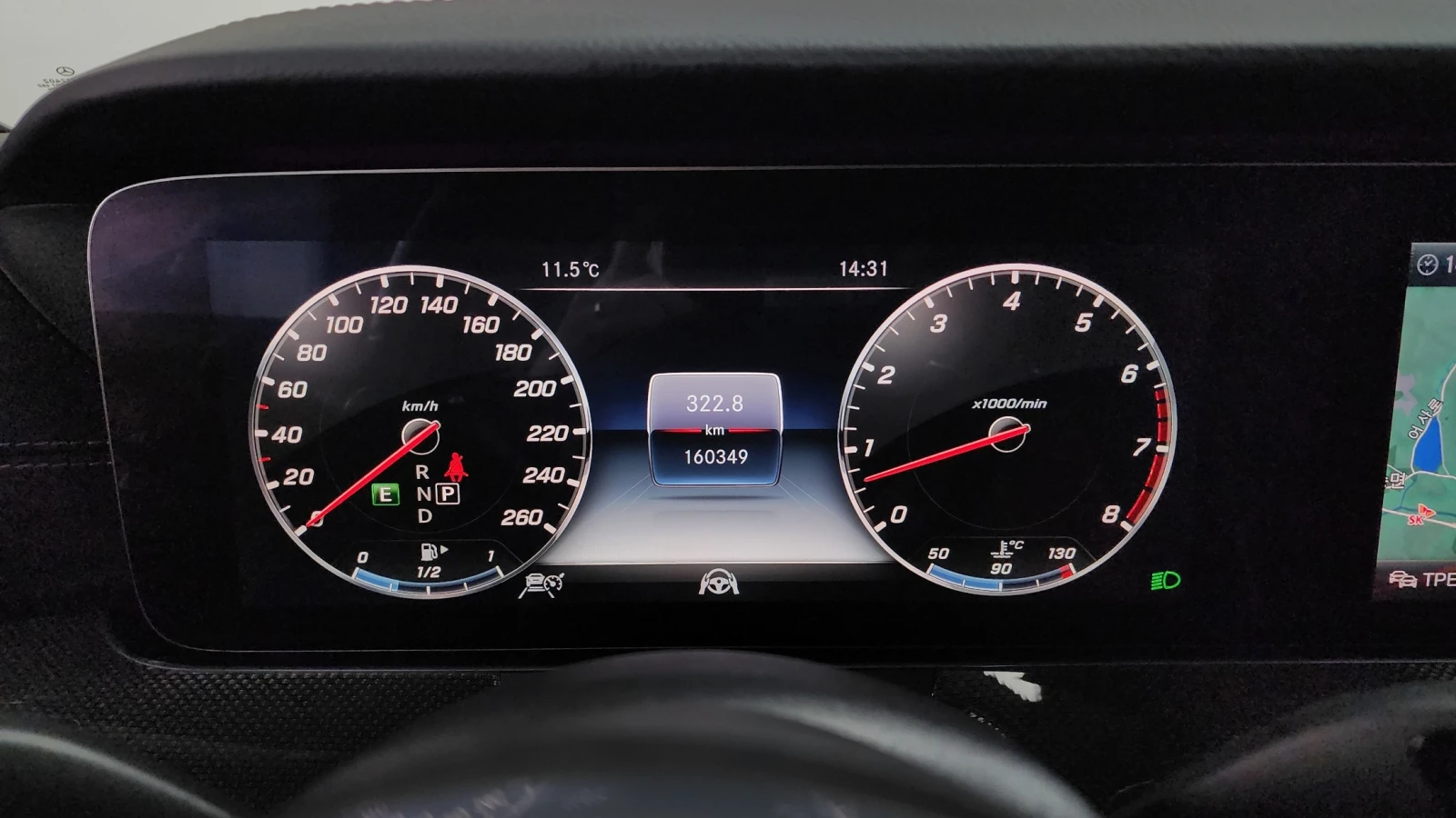 Mercedes-Benz E 450 3.0 4MATIC, FULL, снимка 7 - Автомобили и джипове - 55220919