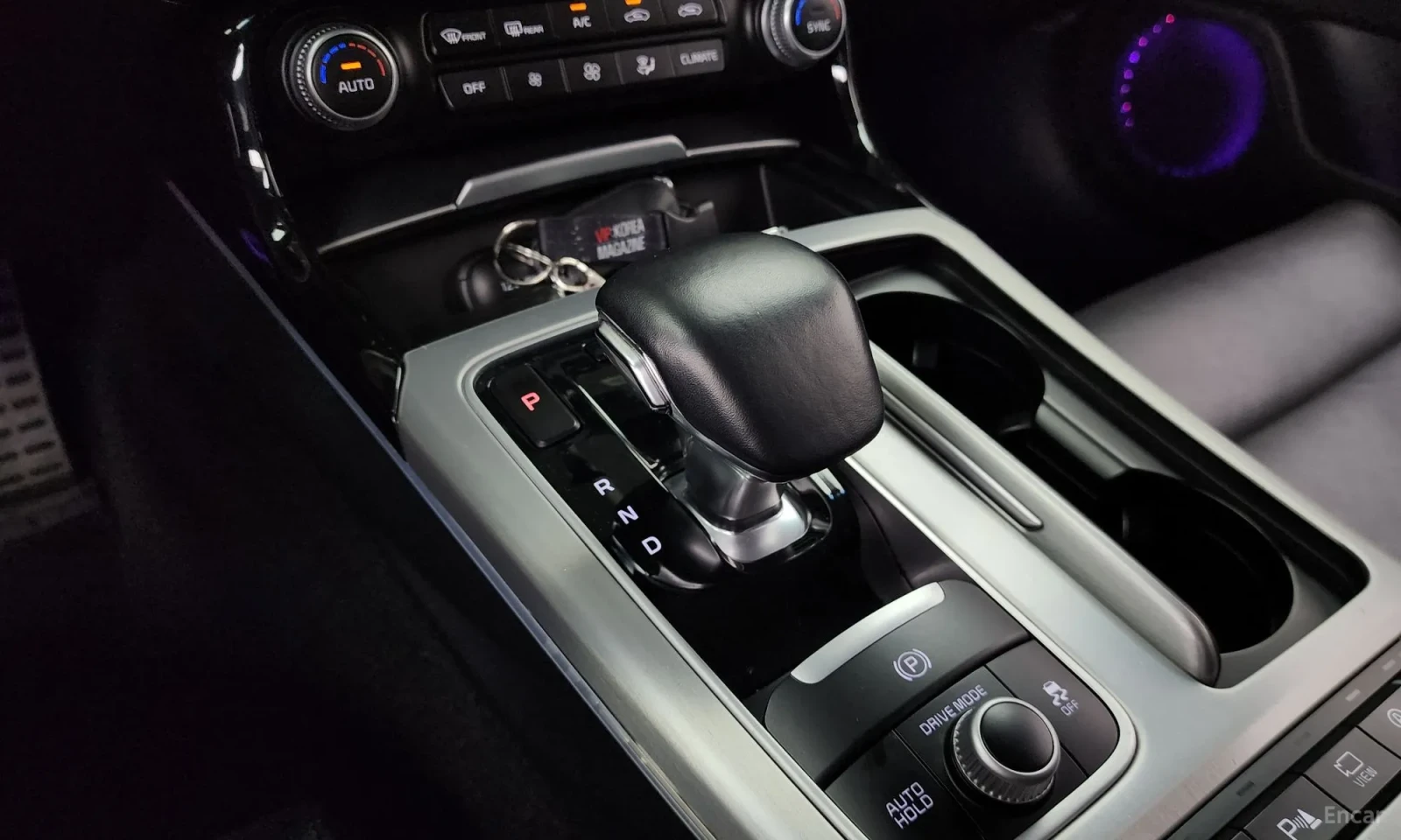 Kia Stinger 2.2d\Фулл Екстри\Въздушно окачване, снимка 9 - Автомобили и джипове - 55583474