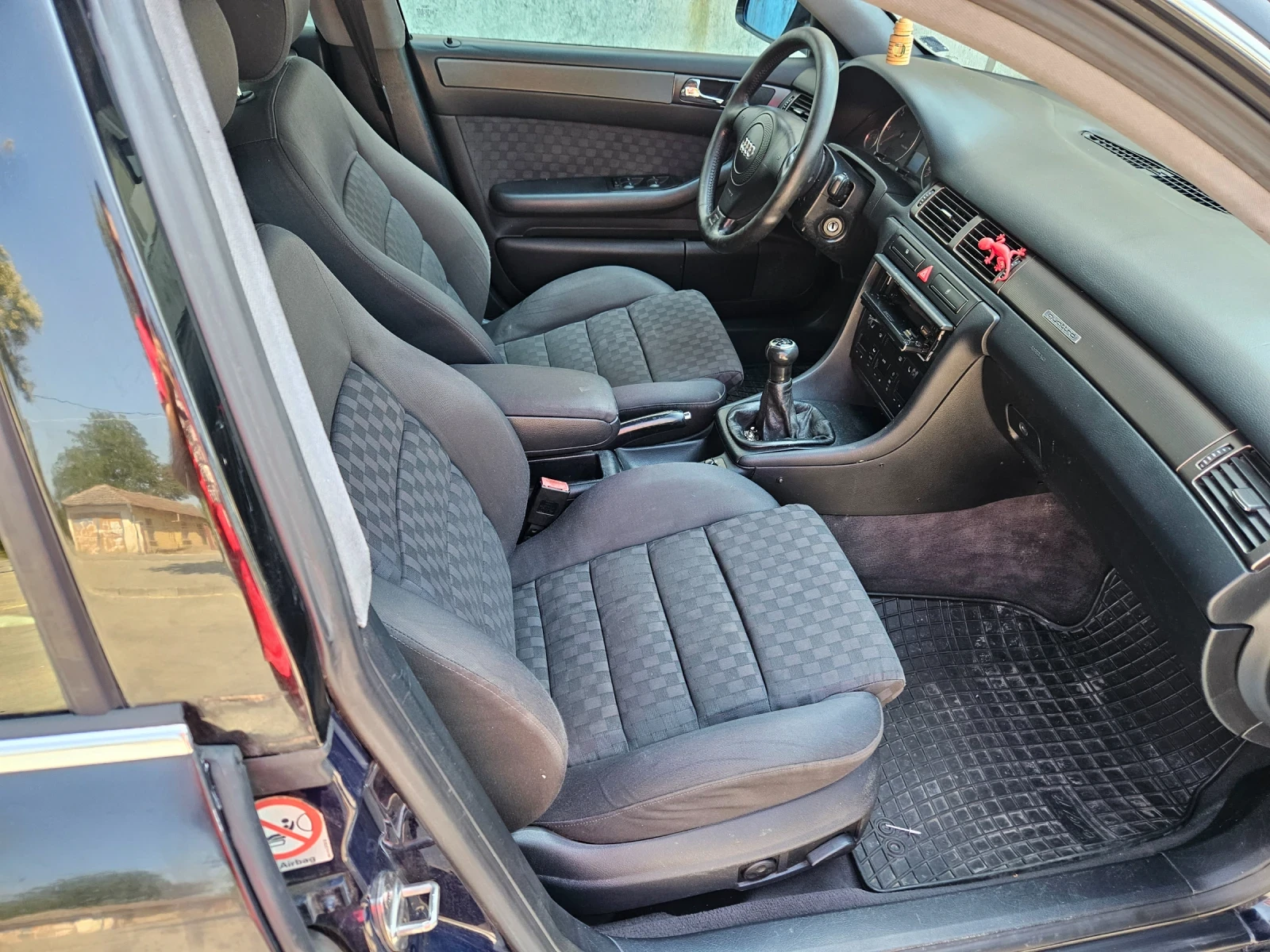 Audi A6 1.9TDI 4X4, снимка 16 - Автомобили и джипове - 55602384