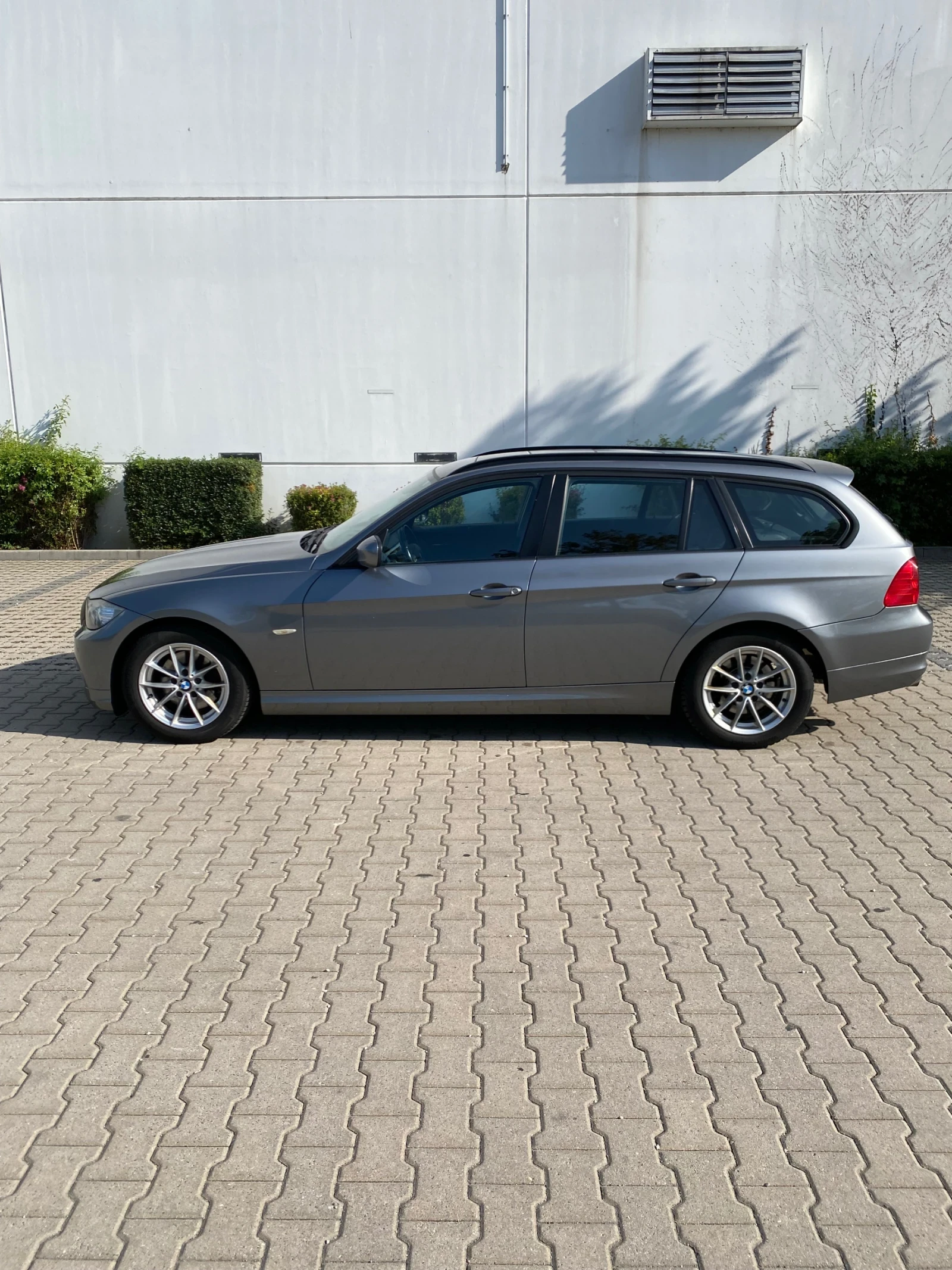 BMW 320, снимка 7 - Автомобили и джипове - 55753939