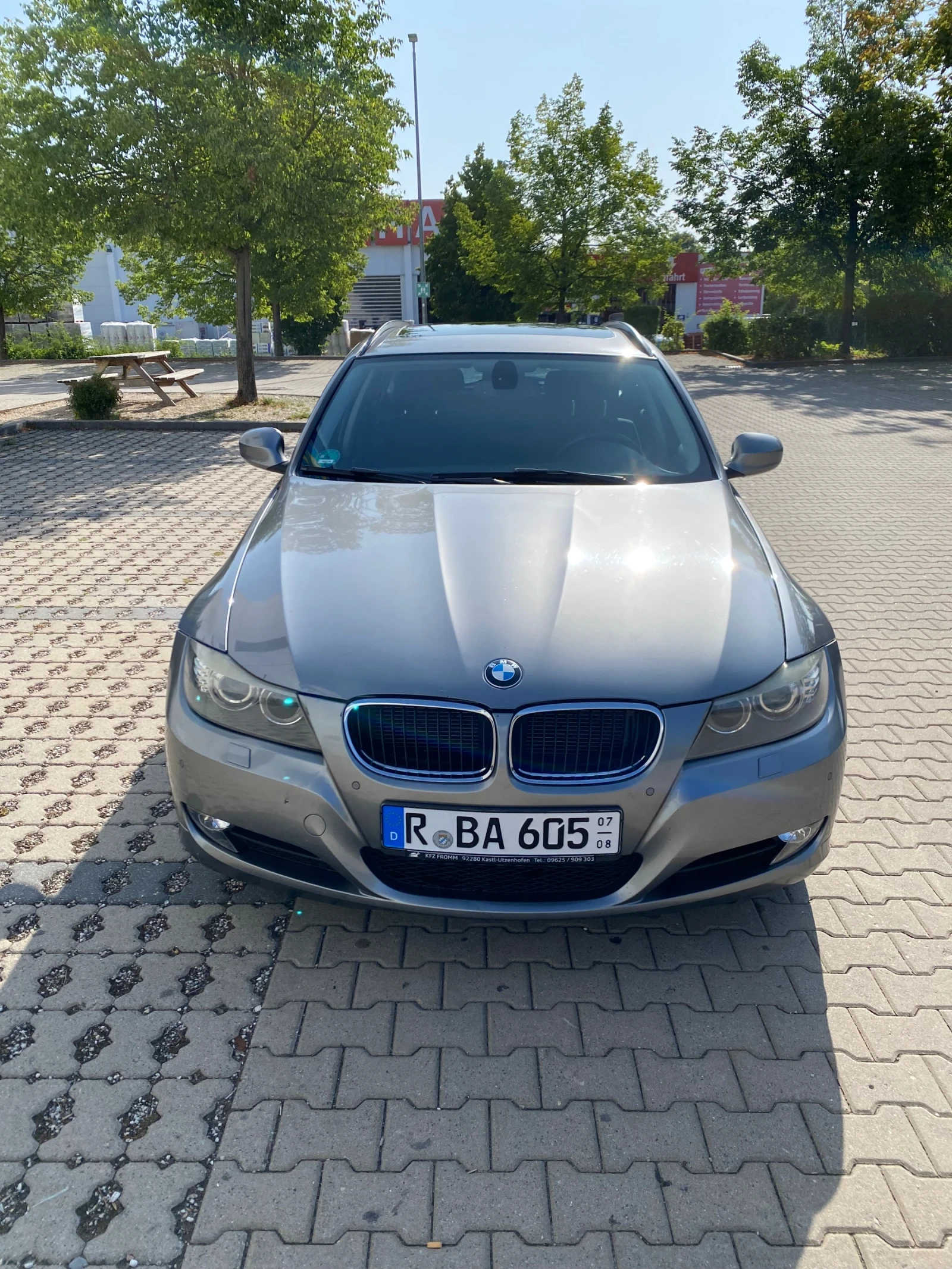 BMW 320, снимка 2 - Автомобили и джипове - 55753939