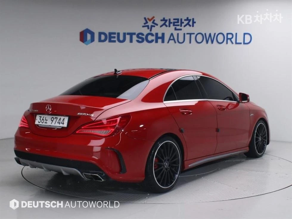 Mercedes-Benz CLA 45 AMG PANAMERICANA / ПАНОРАМА / ПОДГРЕВ, снимка 2 - Автомобили и джипове - 55803036
