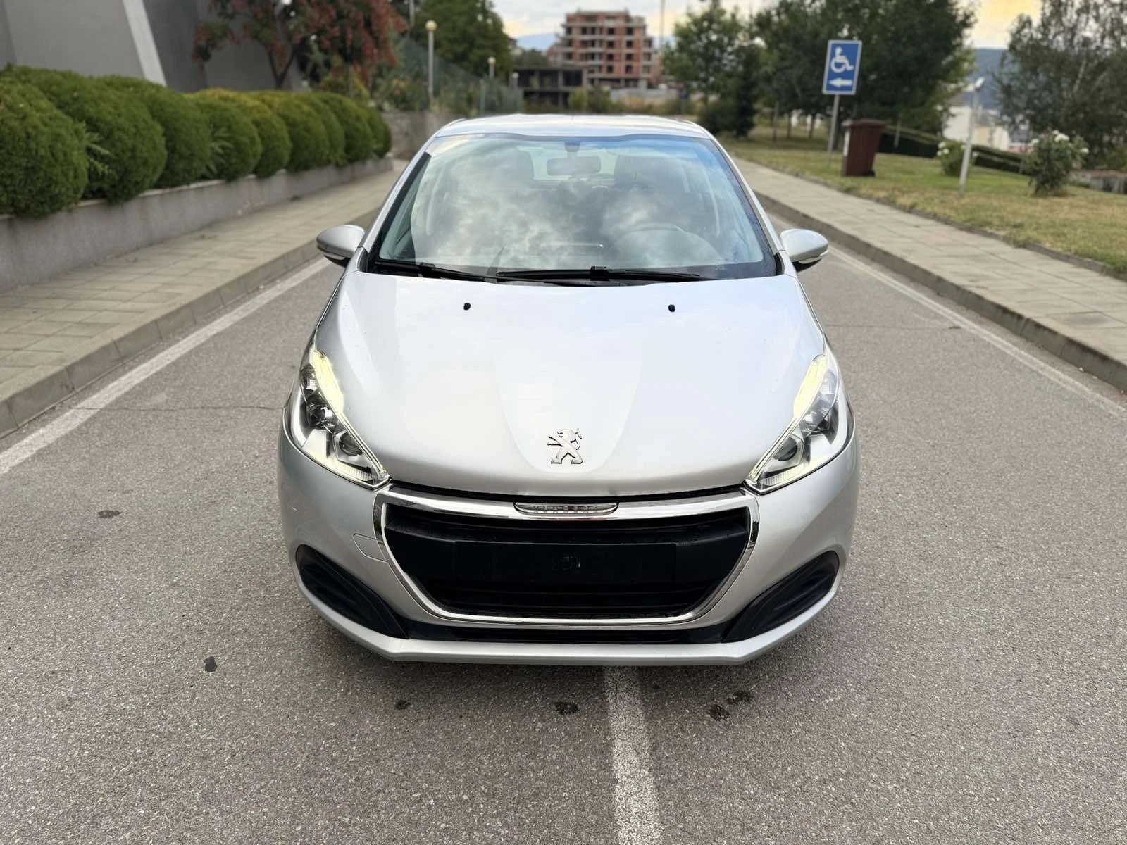 Peugeot 208 1 .6 bluhdi