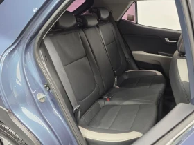 Kia Stonic 1.4| ОБДУХВАНЕ| ПОДГРЕВ НА ВОЛАНА| КАМЕРА| ШИБЕДАХ, снимка 12