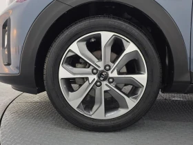Kia Stonic 1.4| ОБДУХВАНЕ| ПОДГРЕВ НА ВОЛАНА| КАМЕРА| ШИБЕДАХ, снимка 5