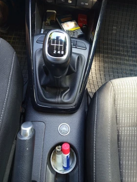 Kia Stonic 1.4/100кс. За ТАКСИ, снимка 9