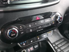 Kia Sorento 2.0 2WD PRESTIGE, снимка 16