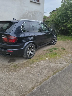 ������ BMW X5