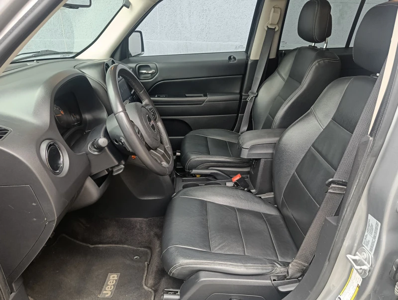 Jeep Patriot SPORT 2.4L DOHC 16V, снимка 14 - Автомобили и джипове - 40409157