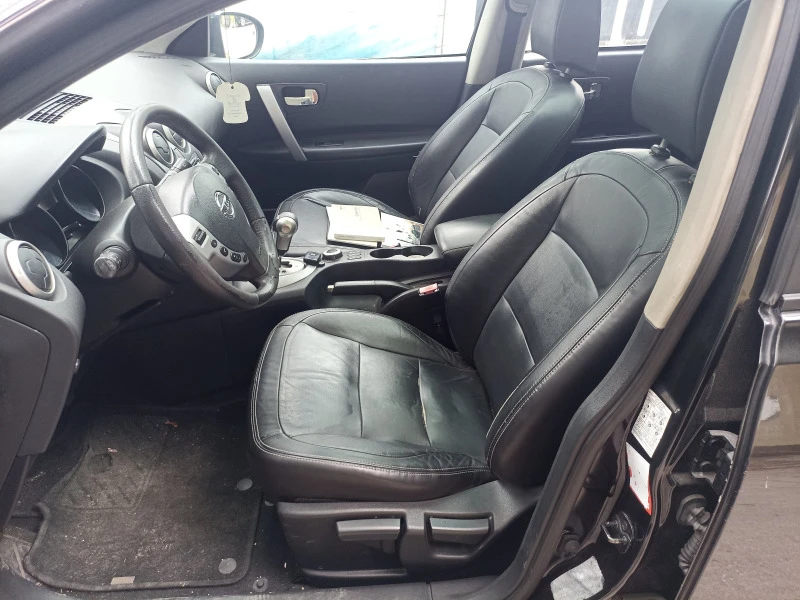 Nissan Qashqai 1, 5 DCI, снимка 10 - Автомобили и джипове - 40869155