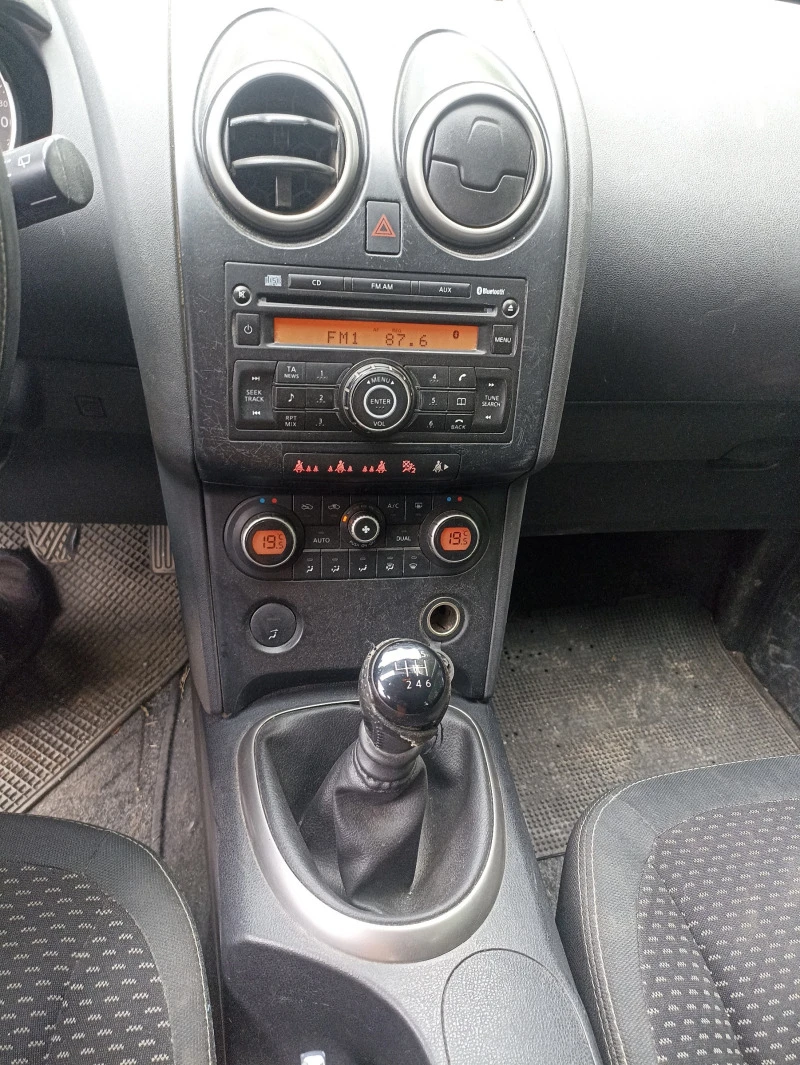 Nissan Qashqai 1, 5 DCI, снимка 7 - Автомобили и джипове - 40869155