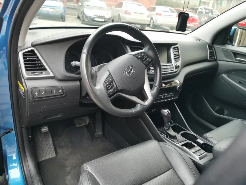 Hyundai Tucson, снимка 9 - Автомобили и джипове - 49339083