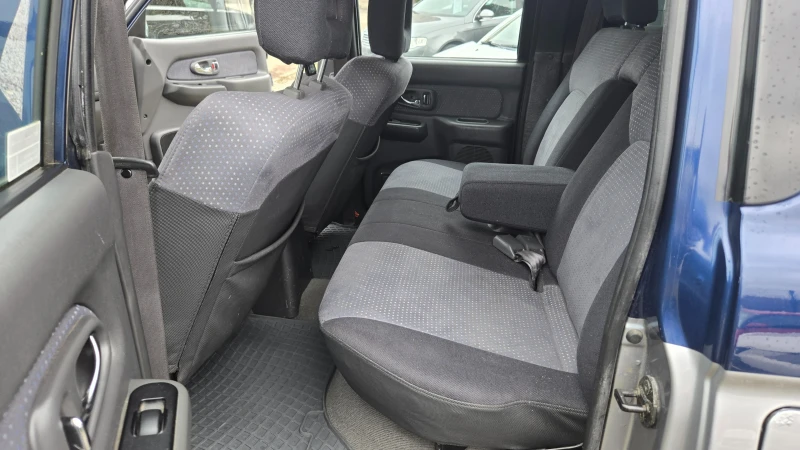 Mitsubishi L200, снимка 11 - Автомобили и джипове - 53476675