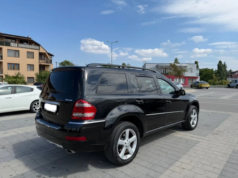 Mercedes-Benz GL 320, снимка 5 - Автомобили и джипове - 53502234