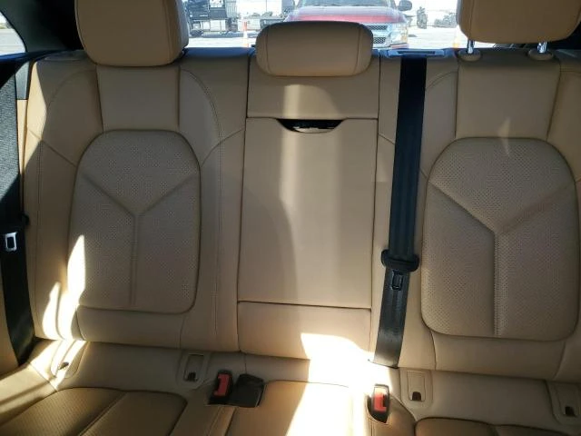 Porsche Macan Кожа* Подгрев* Keyless* Navi* Клип на мотор, снимка 10 - Автомобили и джипове - 53143241