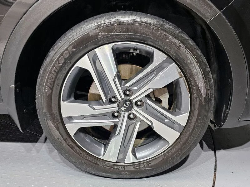 Kia Sorento HEV 1.6 4WD| DIST| 360| HEAD UP| НАДУВАНЕ| ОБДУХ, снимка 5 - Автомобили и джипове - 55736864