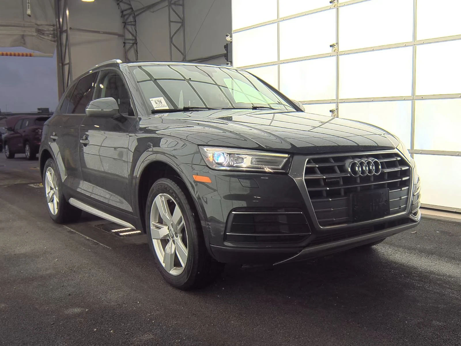 Audi Q5 Premium* Диг.табло* Подгрев* Keyless* Пано*  - изображение 3