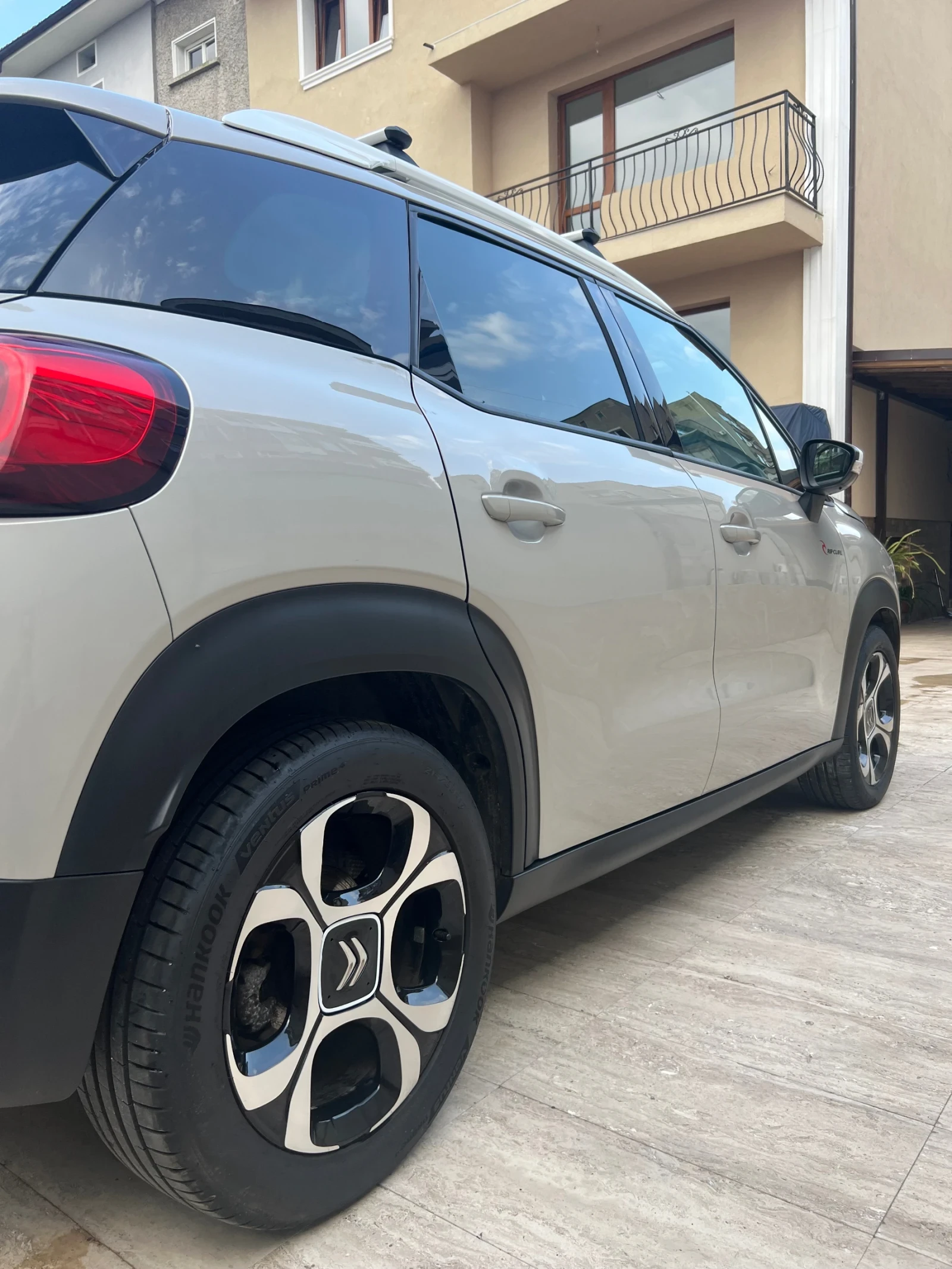 Citroen C3 Aircross 1.2 S&S 110 кс - изображение 8