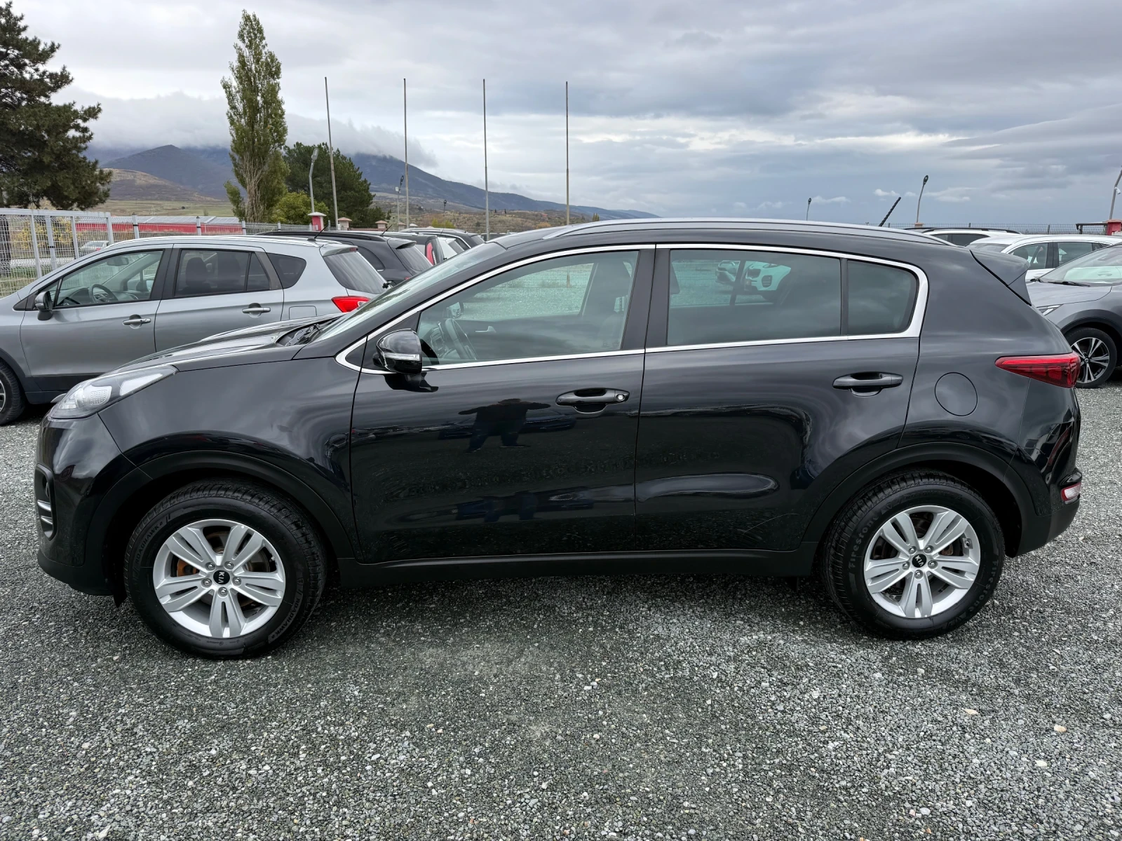 Kia Sportage (KATO НОВА) - изображение 10