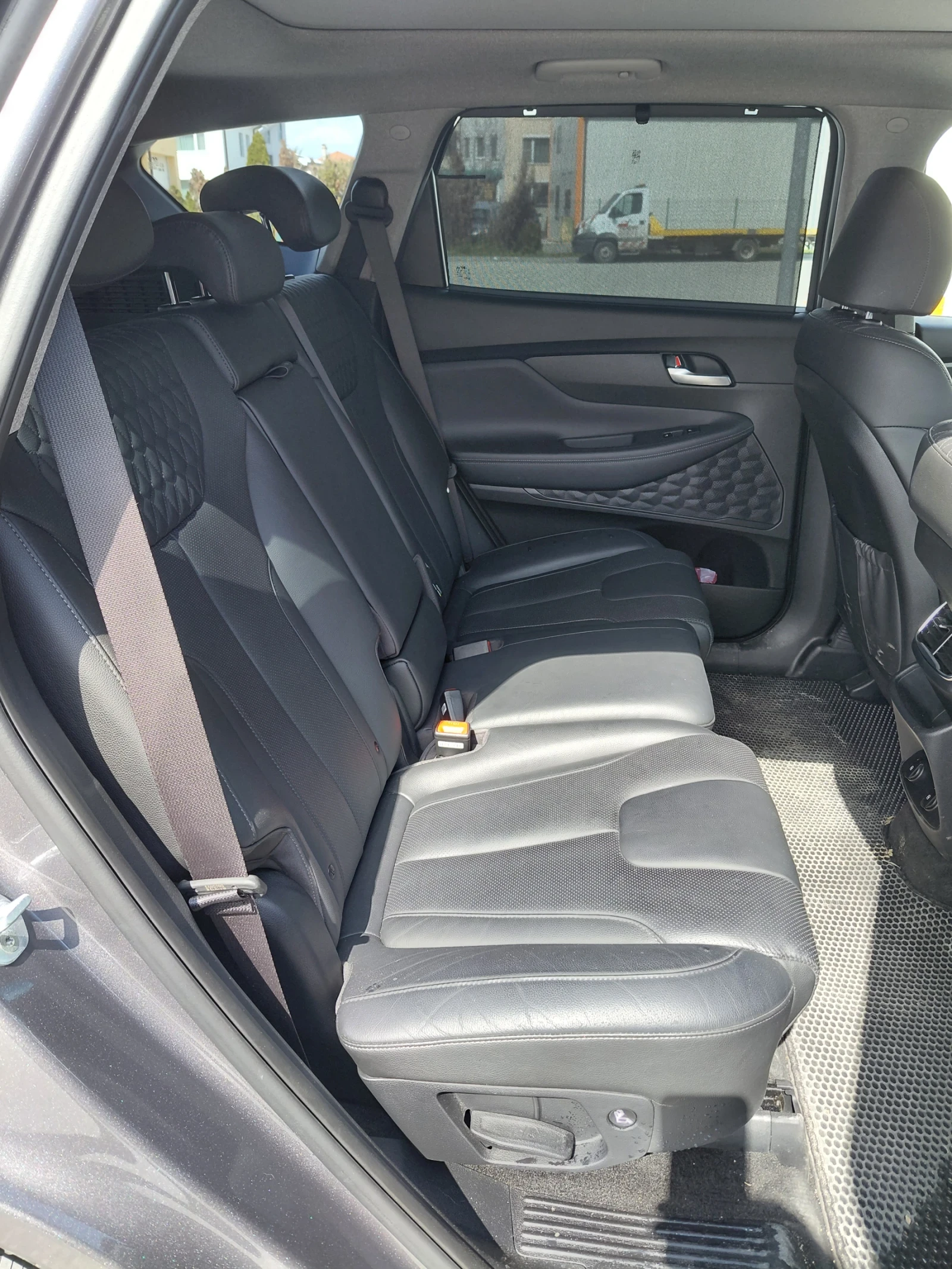 Hyundai Santa fe 58.000км * FULL ПАКЕТ* 6+ 1, снимка 11 - Автомобили и джипове - 54157679