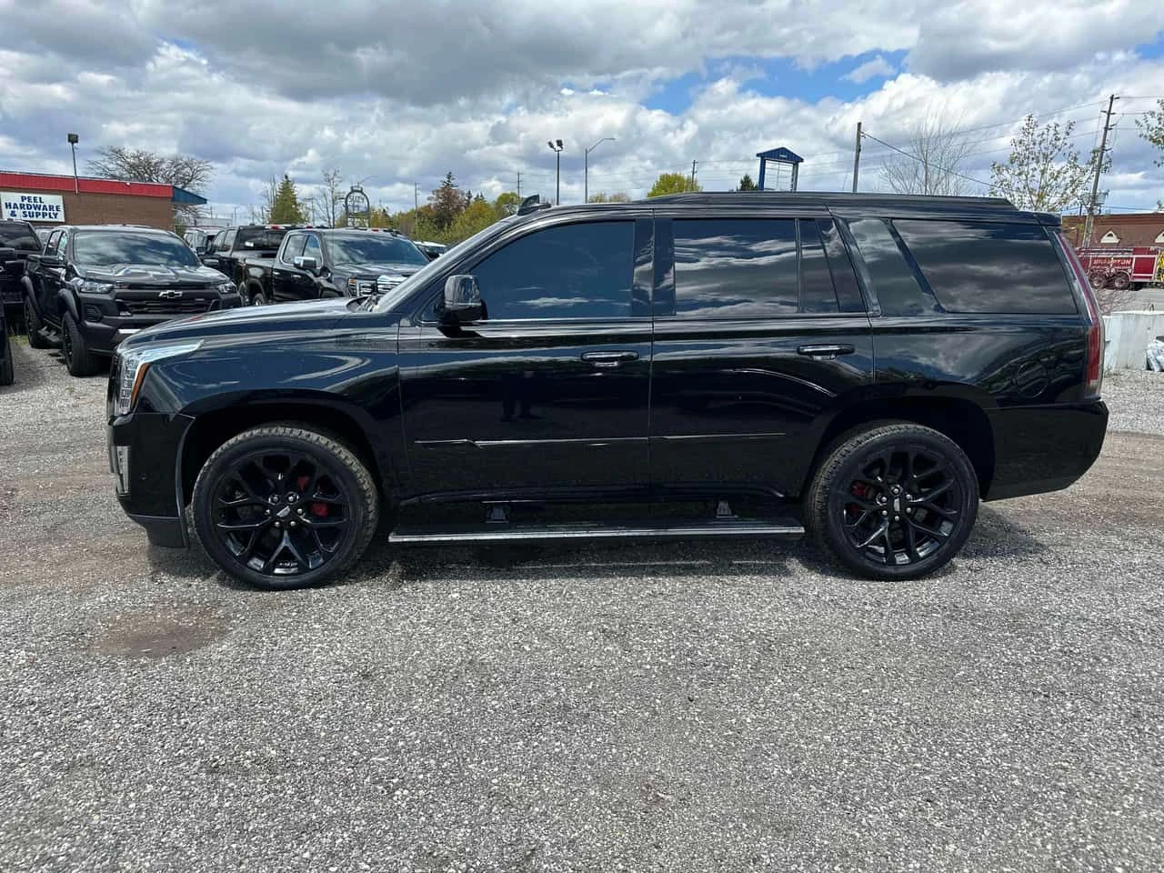 Cadillac Escalade * Platinum * 360 * 2 КЛЮЧА * ТЕЛЕВИЗОРИ, снимка 15 - Автомобили и джипове - 54501899