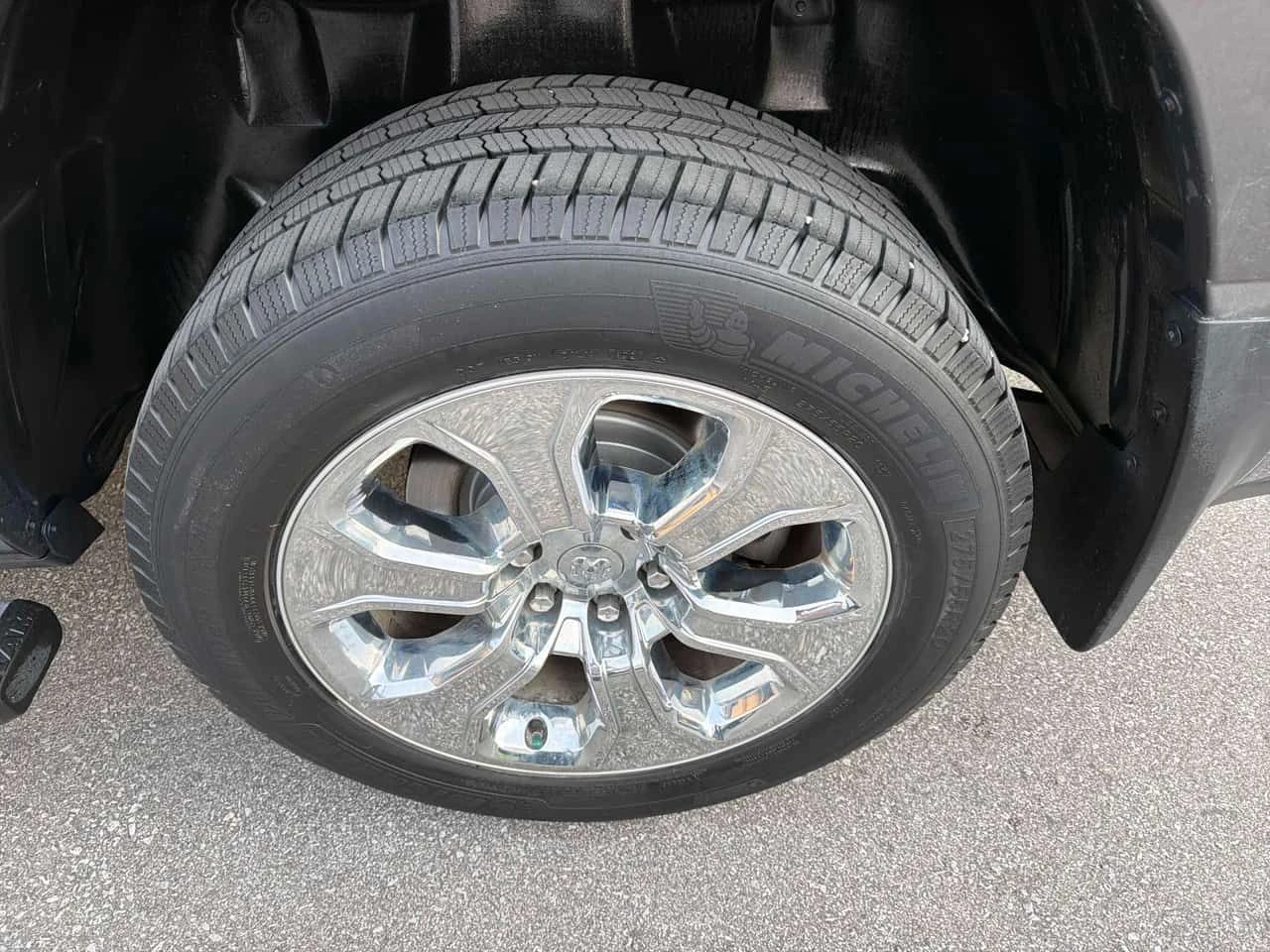 Dodge RAM 1500 * Big Horn * CARFAX * БЕЗ ПЪРВОНАЧАЛНА ВНОСКА, снимка 15 - Автомобили и джипове - 54706707