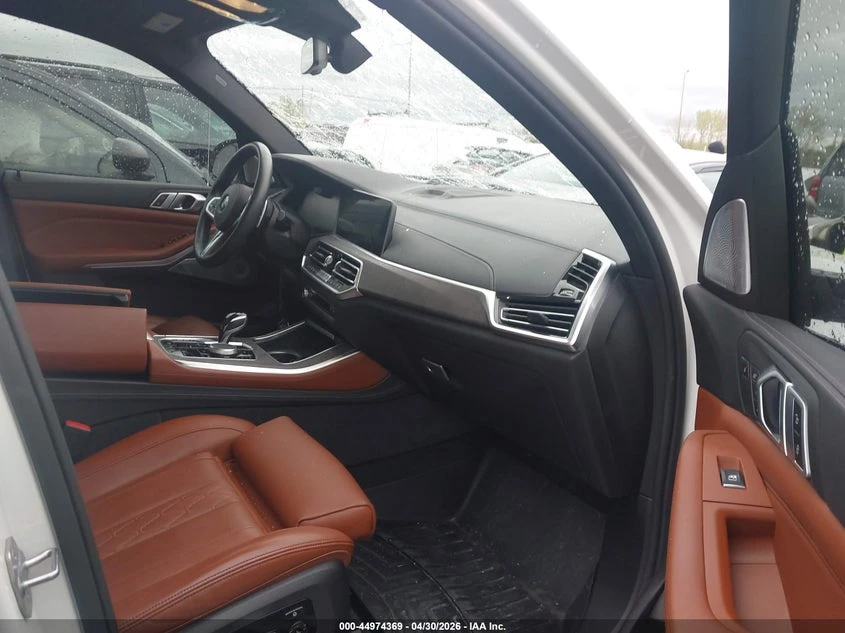 BMW X5 3.0l xDrive40I, снимка 5 - Автомобили и джипове - 54756192
