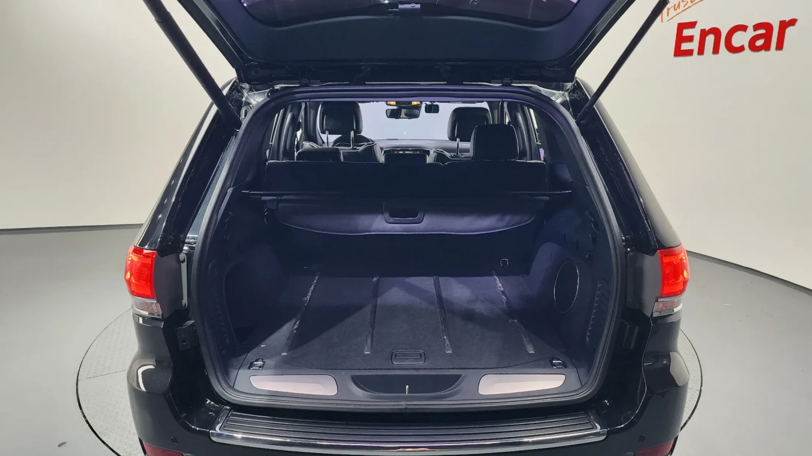 Jeep Grand cherokee OVERLAND| 8ZF| DISTRONIC| �����| ���� | Mobile.bg � ����������� 13